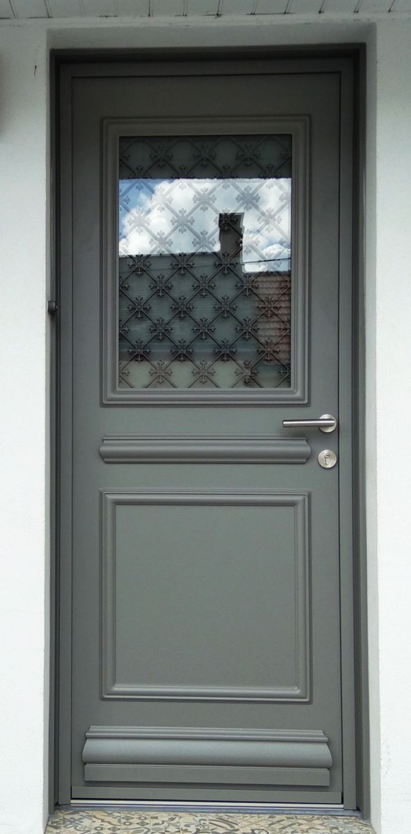 installation-pose-porte-entree-gris-anthracite-menuiserie-exterieure-menuiserie-marionneau-vallet-44-2025-1B6D6D579-8AE0-5FAD-37C0-64EAF6AE6D89.jpg