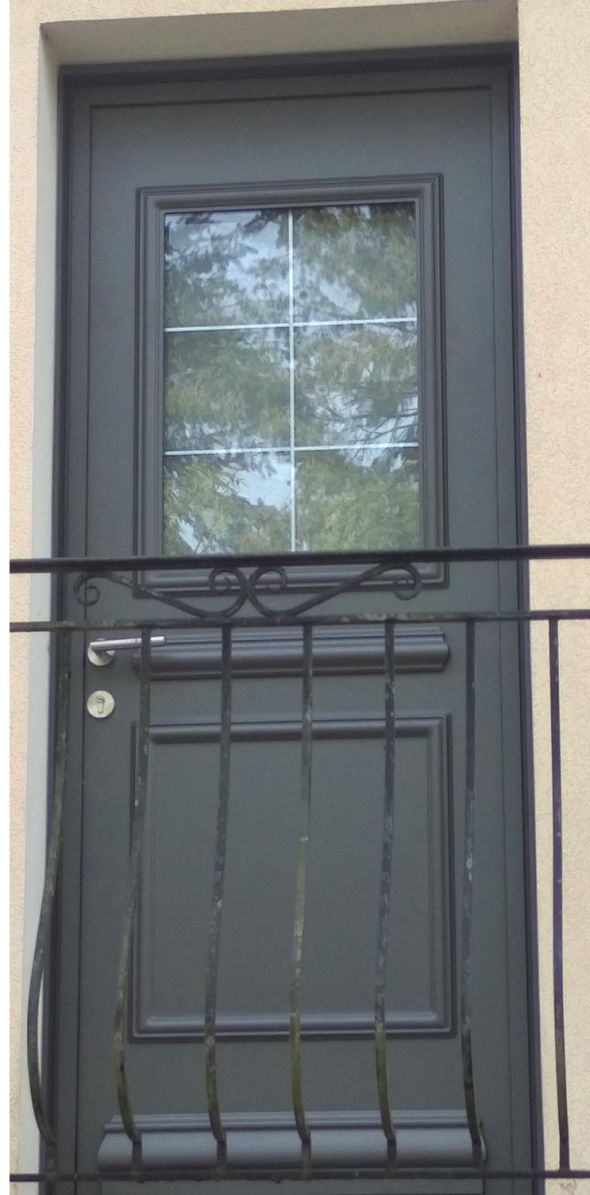 installation-pose-porte-entree-vitree-gris-anthracite-menuiserie-exterieure-menuiserie-marionneau-vallet-44-20252A4D2771-E17F-FB86-6F20-20A6ED591D03.jpg
