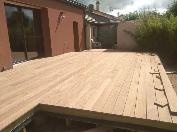 creation-pose-terrasse-bois-menuiserie-exterieure-menuiserie-marionneau-vallet-loroux-bottereau-nantes-44-335FDE8B1-59F0-F068-6574-13915D2BEFA0.jpg