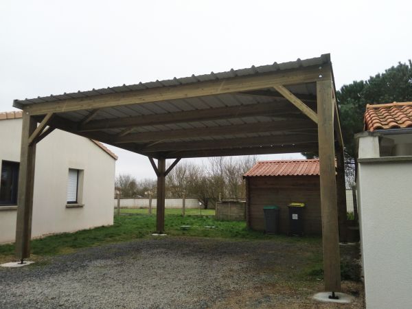 installation-creation-pose-carport-bois-toit-tole-menuiserie-exterieure-menuiserie-marionneau-vallet-44-loire-atlantique-2024-109FB01FB-88BA-CEFA-57CC-27551BFC36B6.jpg