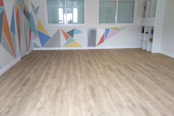 installation-pose-parquet-bois-menuiserie-marionneau-vallet-44-2023-265B70505-A97F-9447-A33A-D291A4F9ED04.jpg